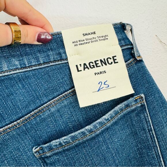 NEW L’AGENCE REVOLVE Shane Mid Rise Blue Wash Slouchy Straight Leg Denim Jean 25 - Picture 12 of 13